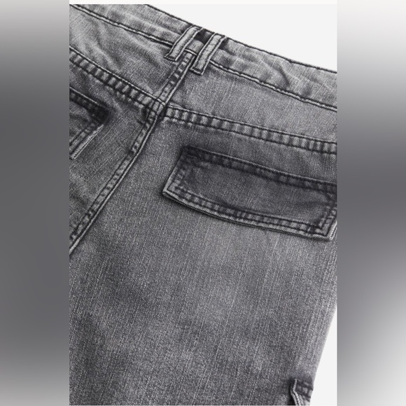 H&M Wide High Cargo Jeans - Picture 5 of 9